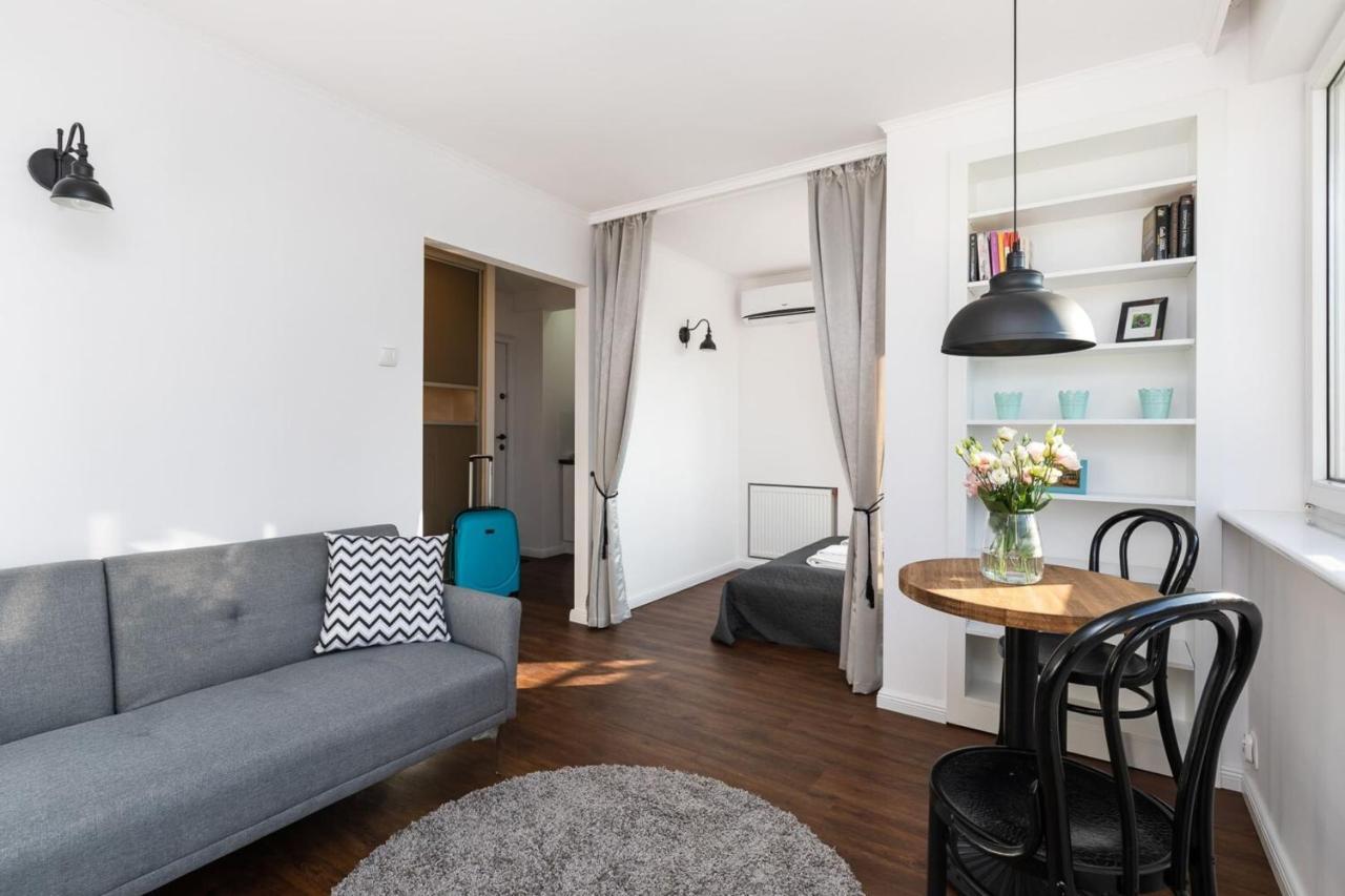 Rent Like - Zlota 11 Apartment Warschau