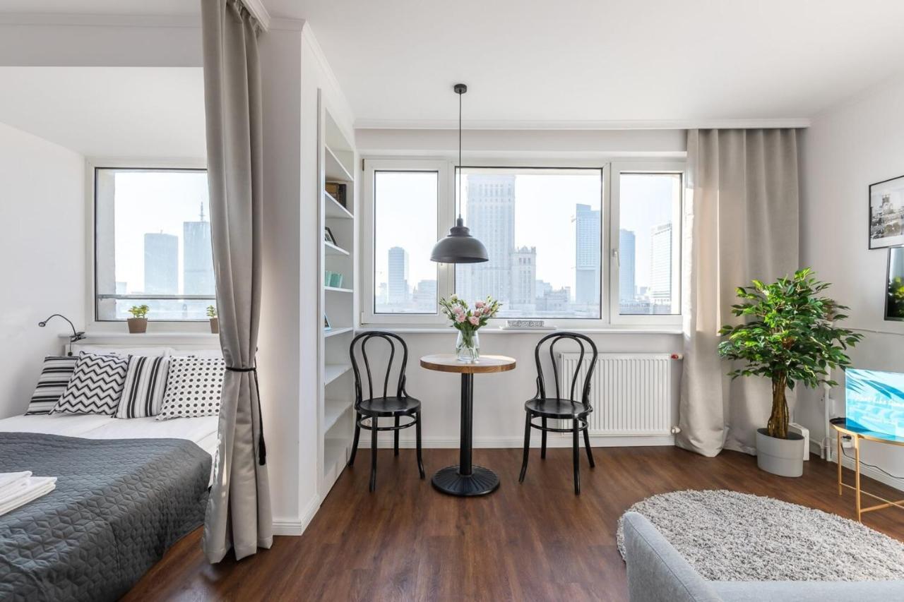 Apartment Rent Like - Zlota 11 Warschau